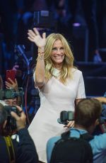 JULIA ROBERTS at Calzedonia Legs Show in Verona 09/05/2017