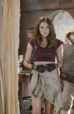 KAREN GILLAN - Jumanji: Welcome to the Jungle, 2017 Promos