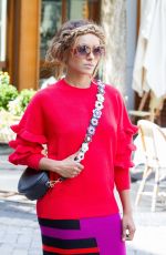 KAT GRAHAM Out and About in Milan 09/20/2017