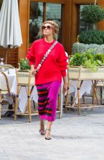 KAT GRAHAM Out and About in Milan 09/20/2017
