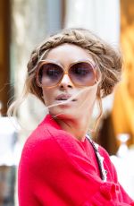 KAT GRAHAM Out and About in Milan 09/20/2017