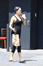 KATE HUDSON Heading to a Gym in Brentwood 09/02/2017