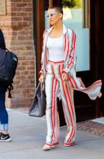 KATE HUDSON Out and About in New York 09/23/2017