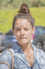 KATIE HOLMES at Grocery Shopping in Los Angeles 09/27/2017