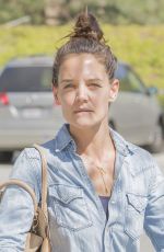 KATIE HOLMES at Grocery Shopping in Los Angeles 09/27/2017