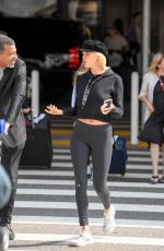 KELLY ROHRBACH at Los Angeles International Airpiort 09/17/2017