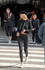 KELLY ROHRBACH at Los Angeles International Airpiort 09/17/2017