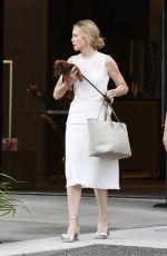 KELLY RUTHERFORD Out with Her Dog in Los Angeles 09/25/2017