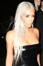 KIM KARDASHIAN Arrves at Tom Ford Fashion Show at New York Fashion Week 09/06/2017