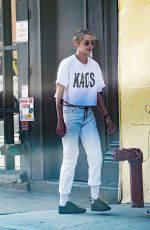KRISTEN STEWART and STELLA MAXWELL Out and About in New York //