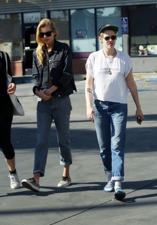 KRISTEN STEWART and STELLA MAXWELL Out Shopping in Los Angeles 09/25/2017