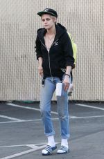 KRISTEN STEWART Out and About in Los Angeles 09/20/2017