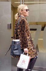KYLIE MINOGUE Out and About in London, 09//21/2017