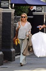 KYLIE MINOGUE Out and About in London //