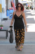 LAUREN SIMON Leaves Golden Tarts Hair Salon in Marbella 09/01/2017