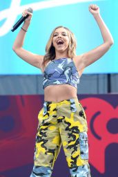 LITTLE MIX Performs at Iheartradio Music Festival in Las Vegas 09/23/2017