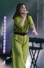 LORDE Performs at Iheartradio Beach Ball Summer Concert in Vancouver 09/03/2017