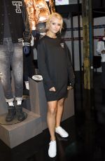 LOTTIE MOSS at Bread & Butter by Zalando Opening in Berlin 09/01/2017