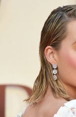 MARGOT ROBBIE at Goodbye Christopher Robin Premiere in London 0(/20/2017