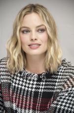 MARGOT ROBBIE at Goodbye Christopher Robin Press Conference in London 09/19/2017