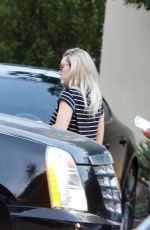 MILEY CYRUS and Liam Hemsworth Out for Dinner at Soho Hoise in Malibu 09/02/2017