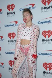 MILEY CYRUS at Iheartradio Music Festival in Las Vegas 09/23/2017