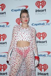 MILEY CYRUS at Iheartradio Music Festival in Las Vegas 09/23/2017