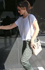 MINKA KELLY Shopping at XIV Karats, Ltd in Beverly Hills 09/12/2017