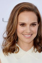 NATALIE PORTMAN at Environmental Media Awards in Santa Monica 09/23/2017