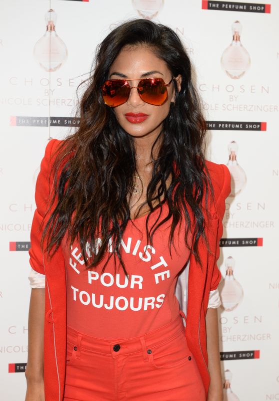 NICOLE SCHERZINGER Promotes Her New Perfume Chosen in Manchester 09/26/2017