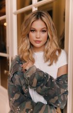 OLIVIA HOLT for Generous, September 2017