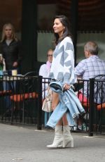 OLIVIA MUNN Out for Lunch in West Village in New York 09/02/2017