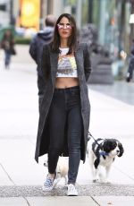 OLIVIA MUNN Out with Her Dogs in Vancouver 09/29/2017