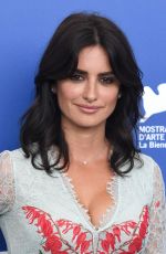 PENELOPE CRUZ at Loving Pablo Photocall at 2017 Venice Film Festival 09/06/2017