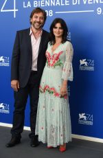 PENELOPE CRUZ at Loving Pablo Photocall at 2017 Venice Film Festival 09/06/2017