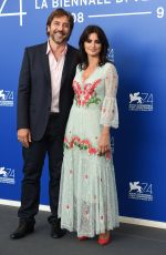 PENELOPE CRUZ at Loving Pablo Photocall at 2017 Venice Film Festival 09/06/2017