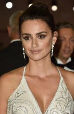 PENELOPE CRUZ at Loving Pablo Premiere at 74th Venice Film Festival 09/06/2017
