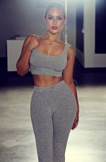 PIA TOSCANO for JLuxlabel Fallin