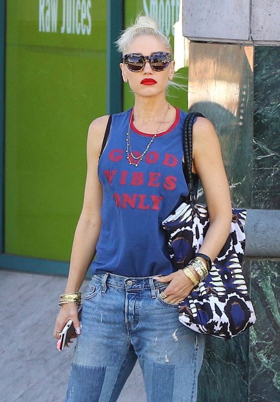 Pregnant GWEN STEFANI Out in Studio City 09/29/2017