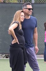 Pregnant JESSICA ALBA and Warren Cash Out in Westwood 09/17/2017