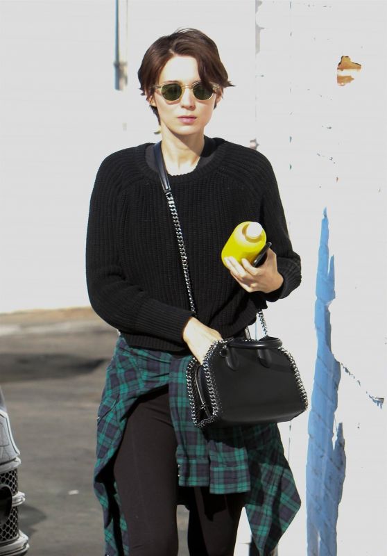 ROONEY MARA Arrives at a Gym in West Hollywood 09/26/2017