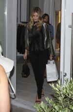 ROSIE HUNTINGTON-WHITELEY Out Shopping in Brentwood 09/06/2017