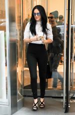RUMER WILLIS  Leaves SiriusXM Studio in New York 09/25/2017
