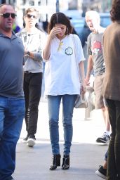 SELENA GOMEZ Arrives on the Set of Untitled Woody Allen Movie in New York 09/22/2017
