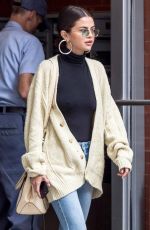 SELENA GOMEZ Out in New York 09/29/2017