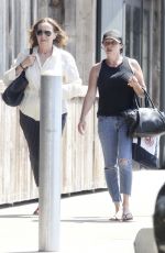 SHANNEN DOHERTY Shopping for Groceries in Malibu 09/06/2017