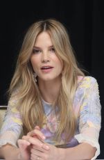 SYLVIA HOEKS at Blade Runer 2049 Photocall in Los Angeles 09/24/2017