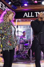 TORI KELLY Peforms at Good Morning America 09/22/2017