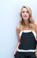 YAEL GROBGLAS for Monrowe Magazine, 2017