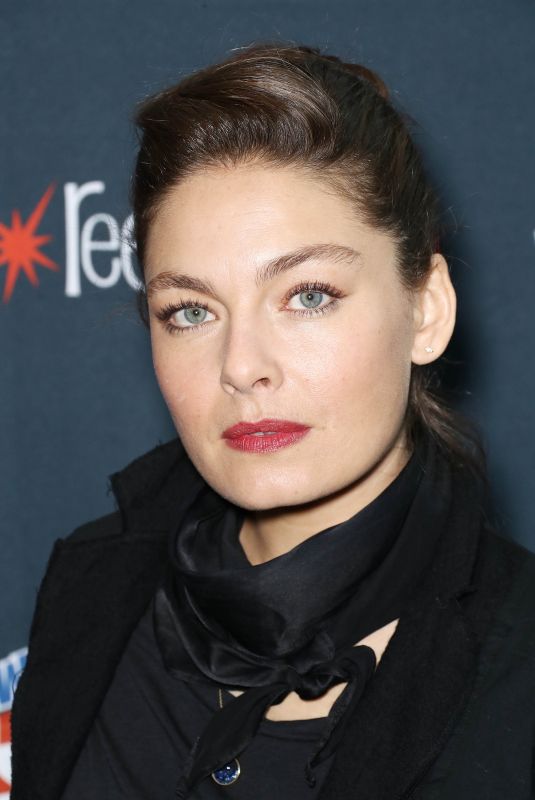 ALEXA DAVALOS at Electric Dreams Panel at New York Comic-con 10/06/2017